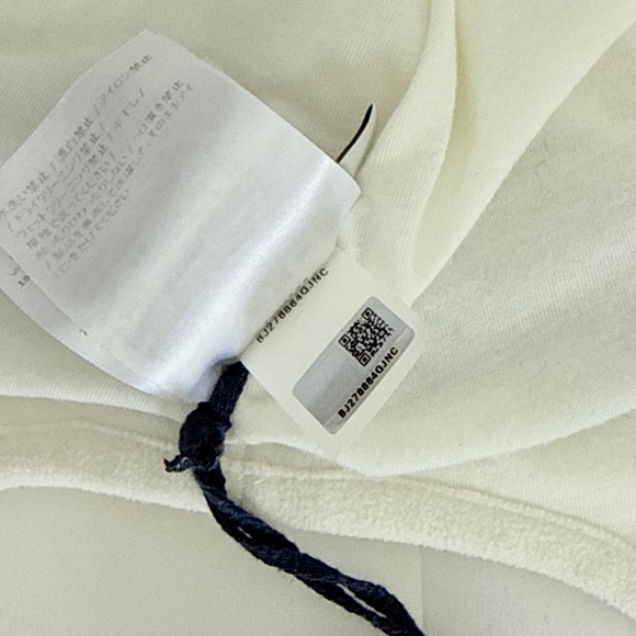 Monocle baby hat. - Picture 4 of 6